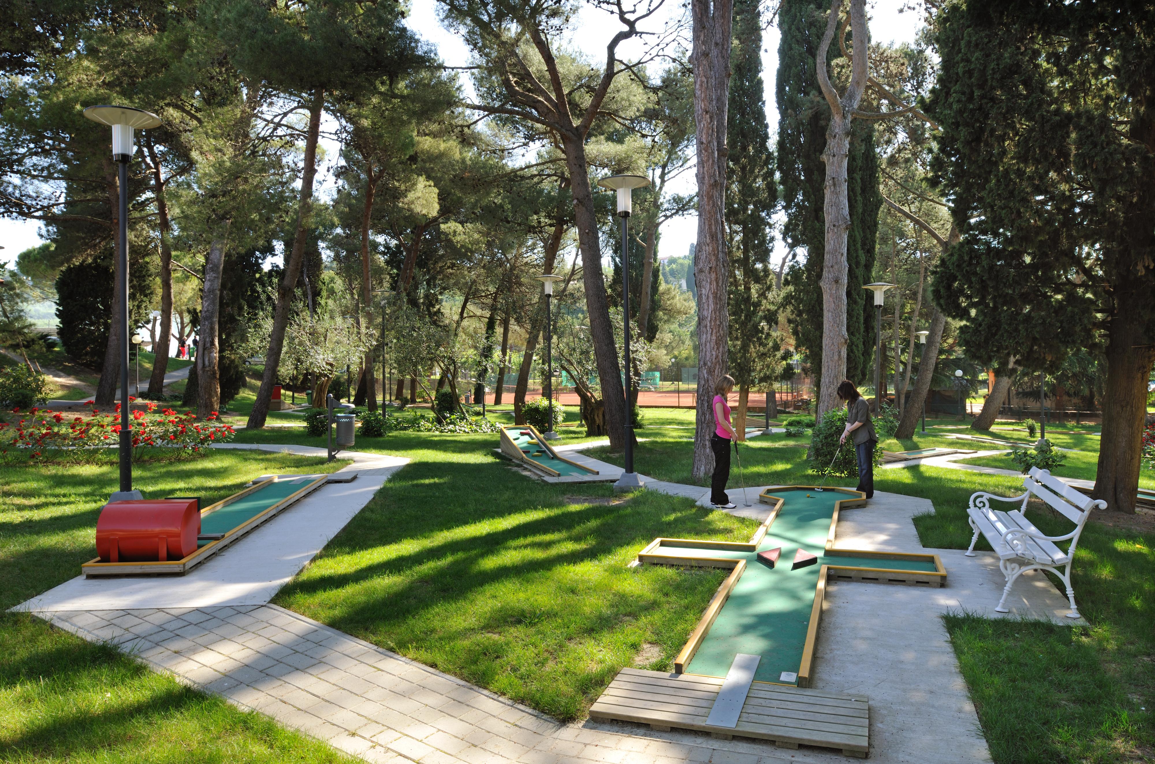 Holiday Park Vile - Terme Krka Strunjan Kültér fotó