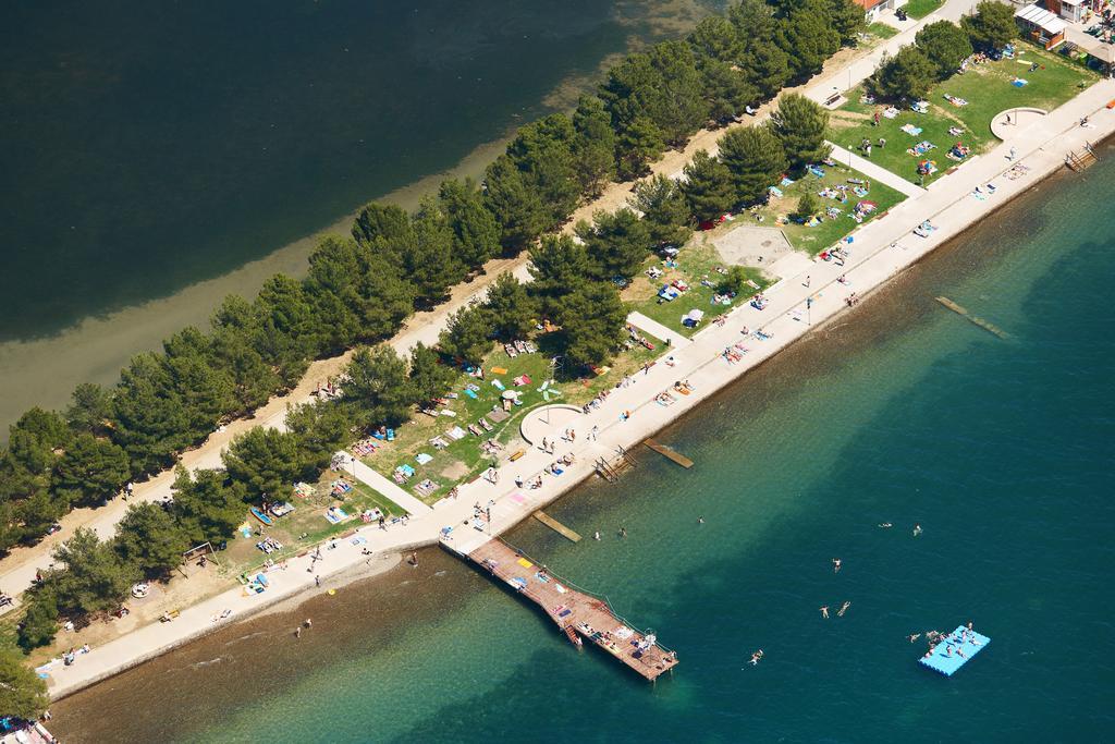 Holiday Park Vile - Terme Krka Strunjan Kültér fotó